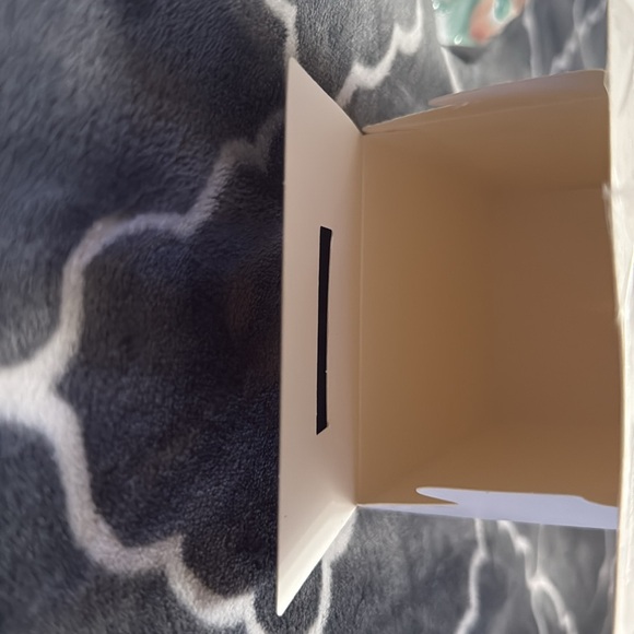 Bright Energy Multicolor Accessory - Picture 4 of 5